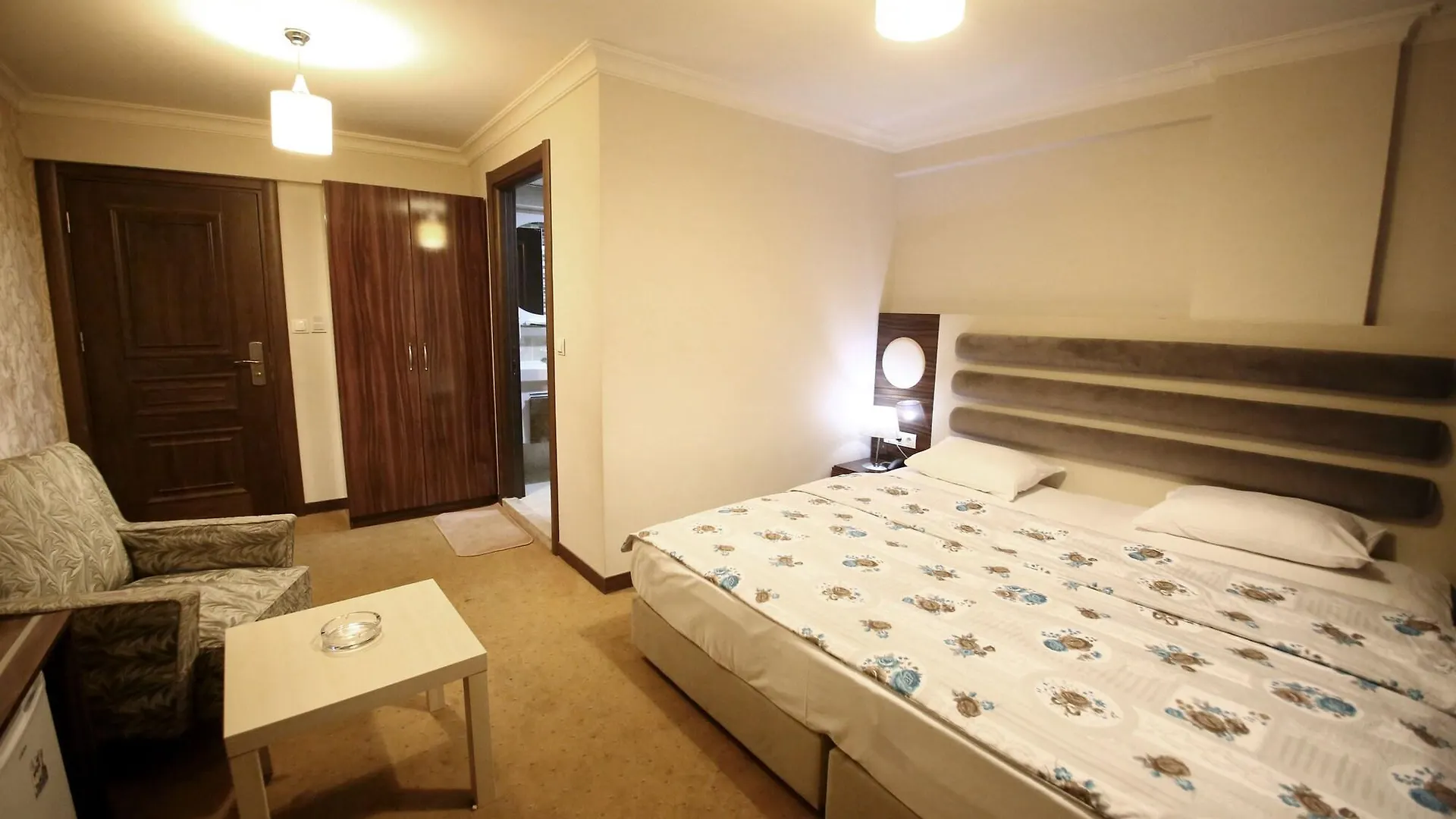 Siesta Apart & Hotel Σμύρνη