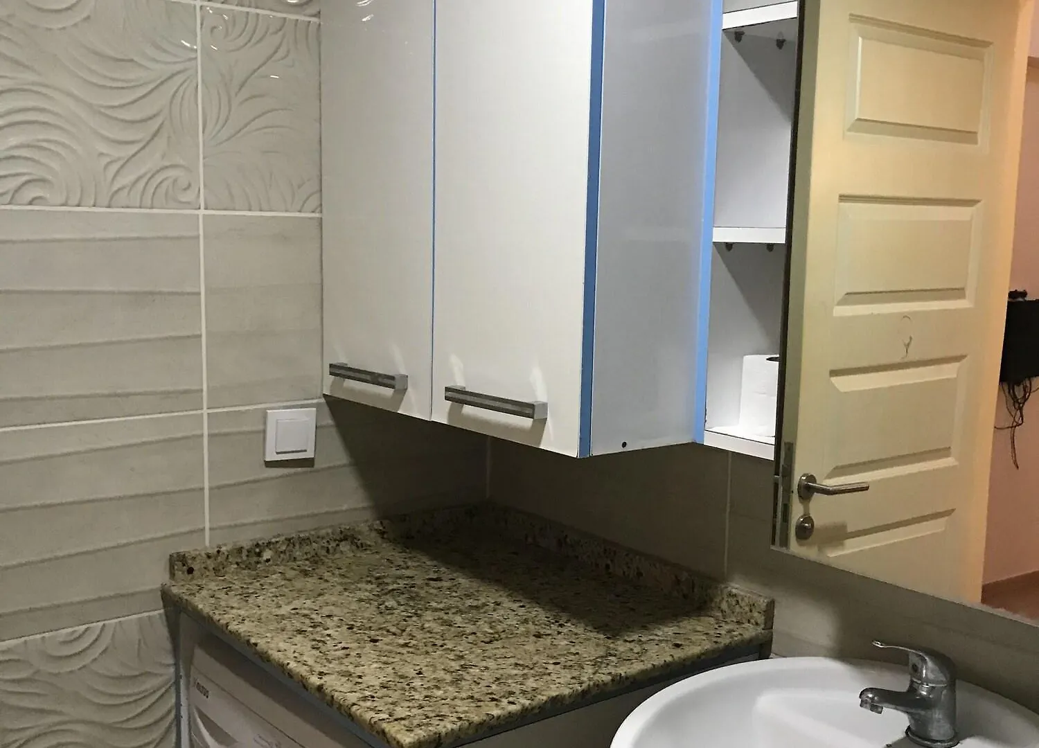 Siesta Apart & Hotel Σμύρνη 2*,