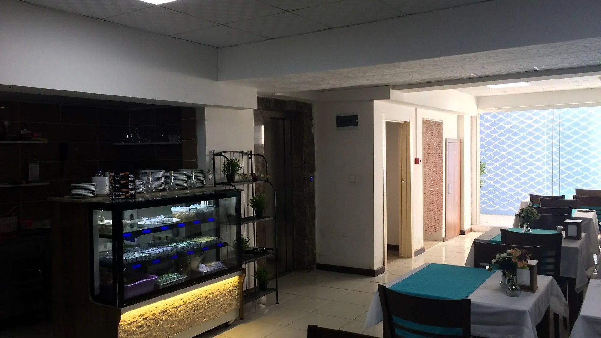 Siesta Apart & Hotel Σμύρνη