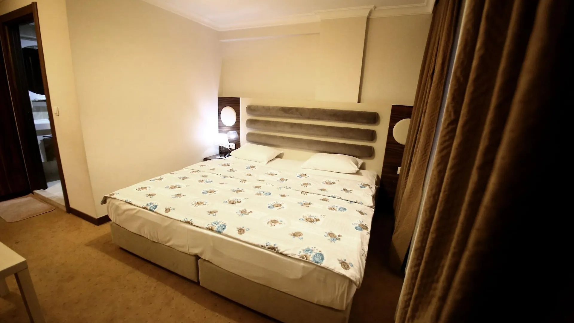 **  Siesta Apart & Hotel Σμύρνη Τουρκία